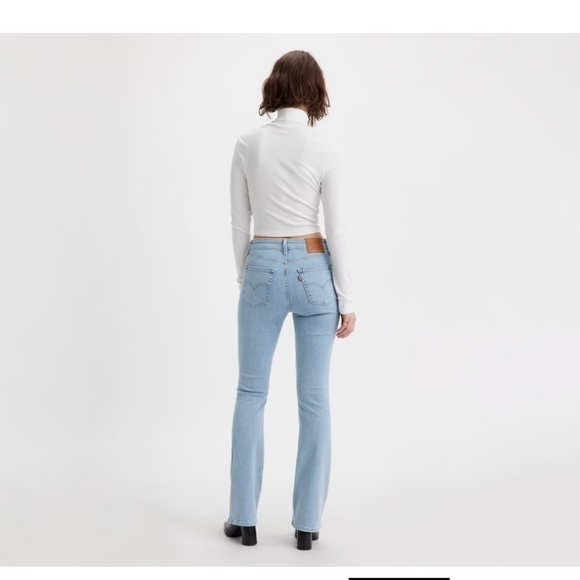 LEVI’S PREMIUM 725 HIGH RISE BOOTCUT WOMEN'S JEANS - Picture 3 of 11